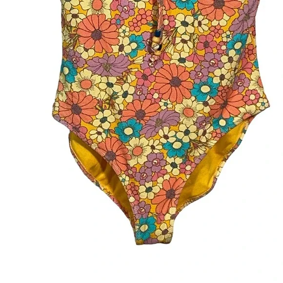 Jessica Simpson Floral Rendevous Ruffled-neck Swimsuit L - Picture 10 of 10